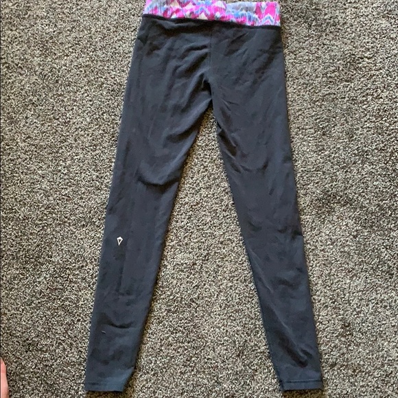 Ivivva leggings - Picture 2 of 3